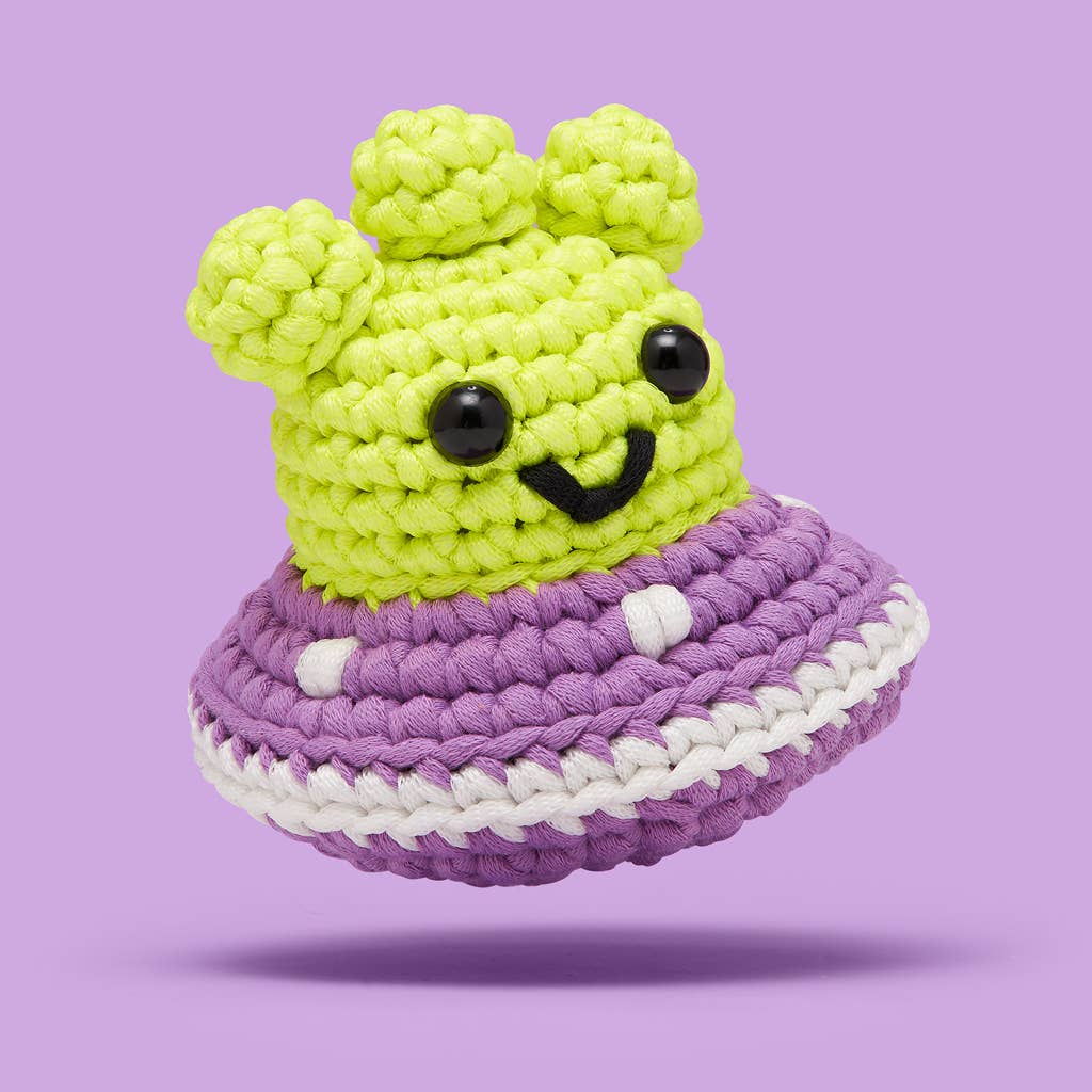 Wibbit the Neptunian (Glow In The Dark) - Crochet Kit