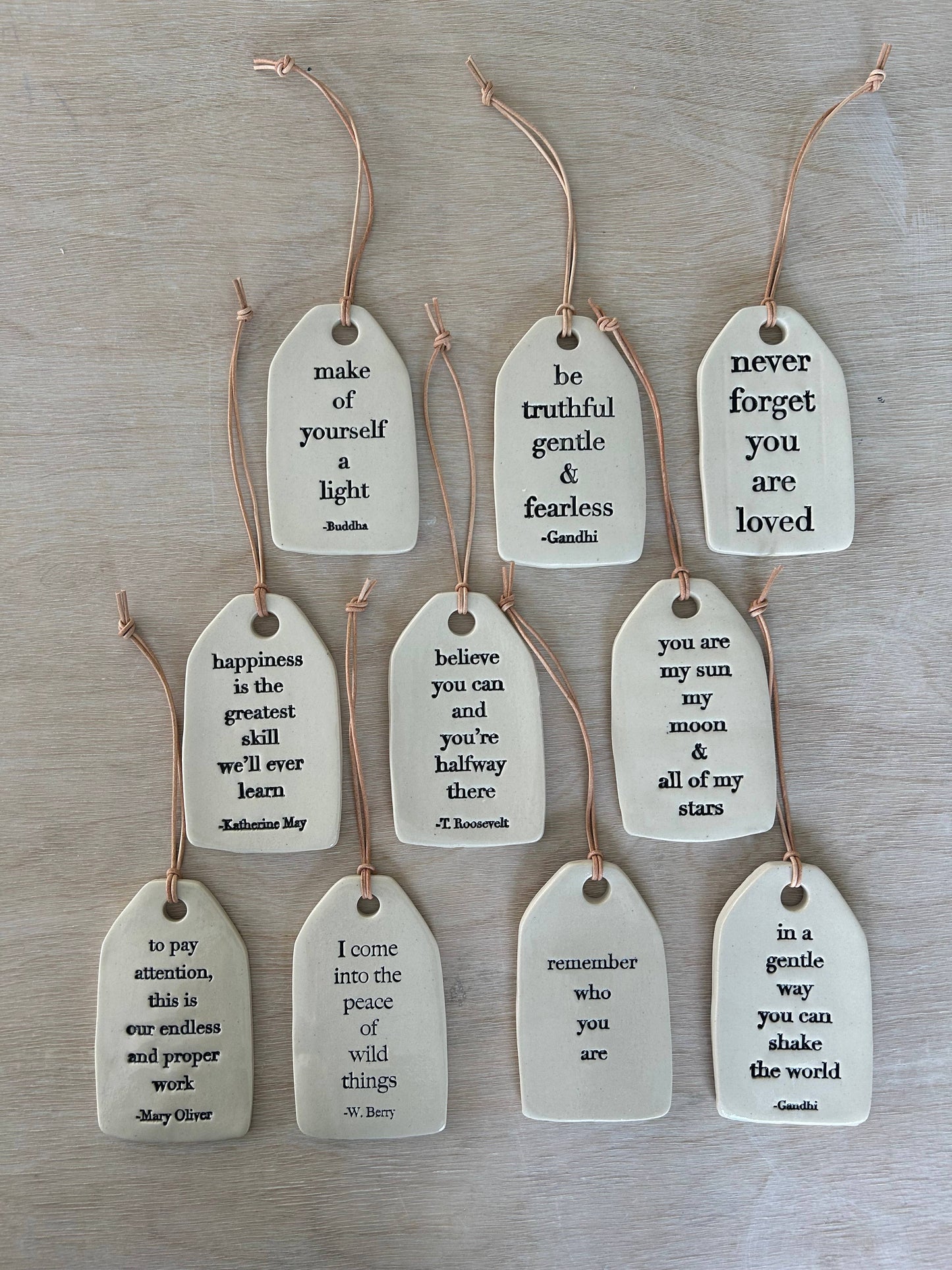 Ceramic Quote Tag: be truthful
