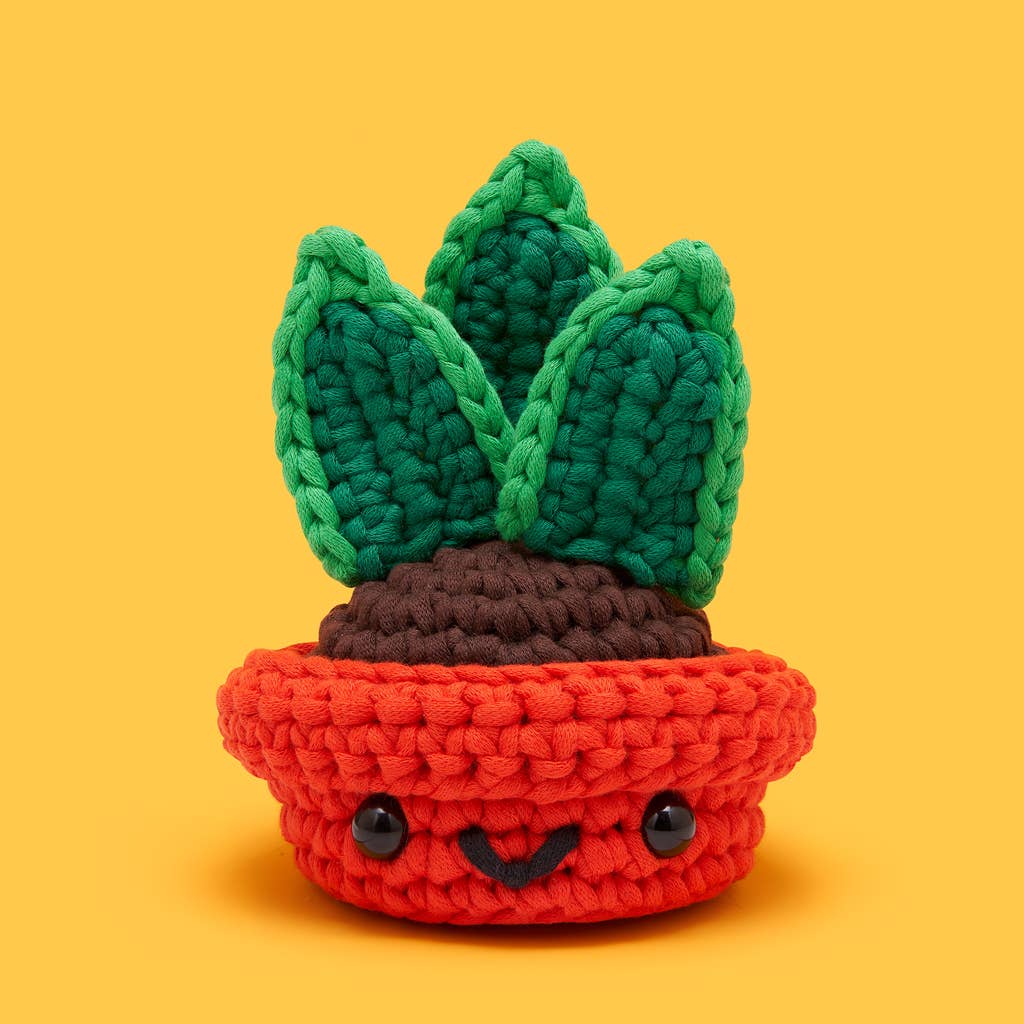 Otis the Snake Plant - Crochet Kit