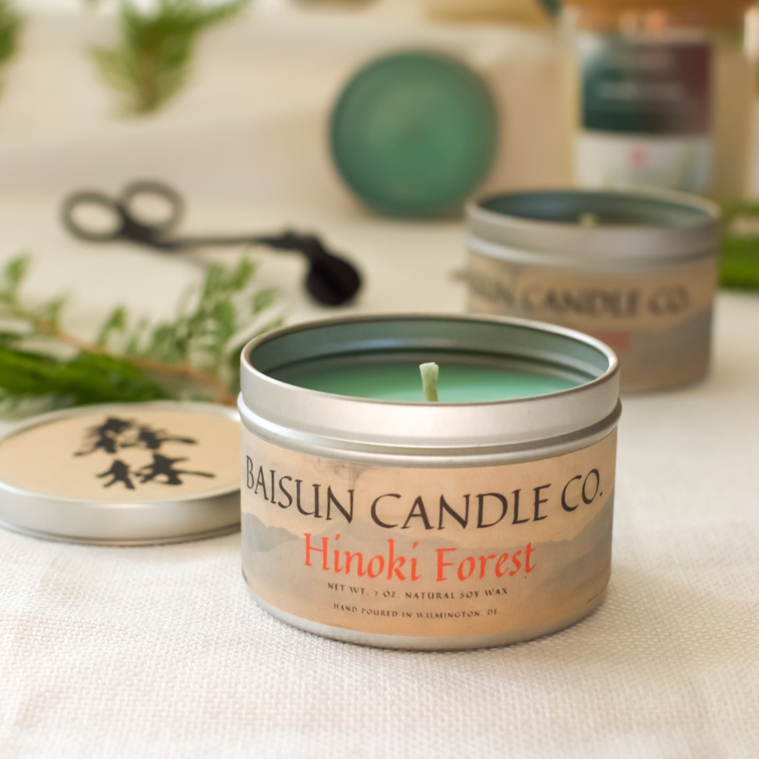 Hinoki Forest- Scented Candle: 7 oz. Tin / Crackling wooden wick