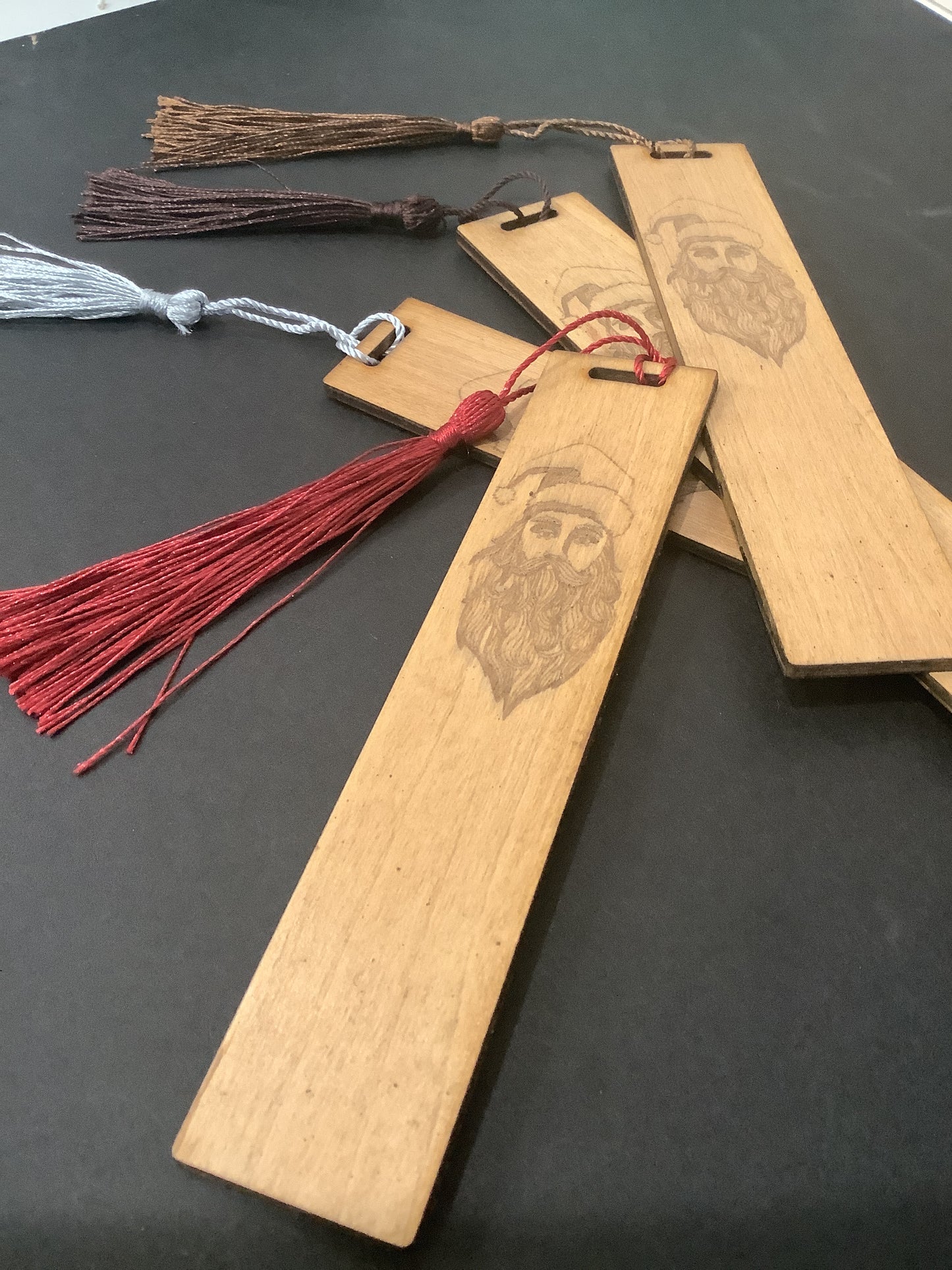 Wooden bookmarks by Carve Studio